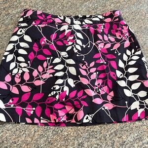 Lady Hagen skort size 4